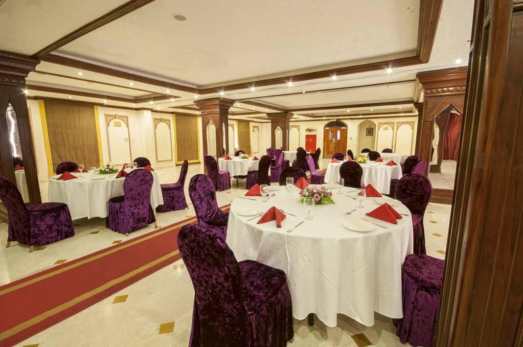 Hotel Golden Oasis Muscat Exterior foto